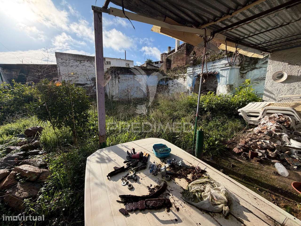 Moradia para Recuperação com Elevado Potencial de Rentabilidade no...-25