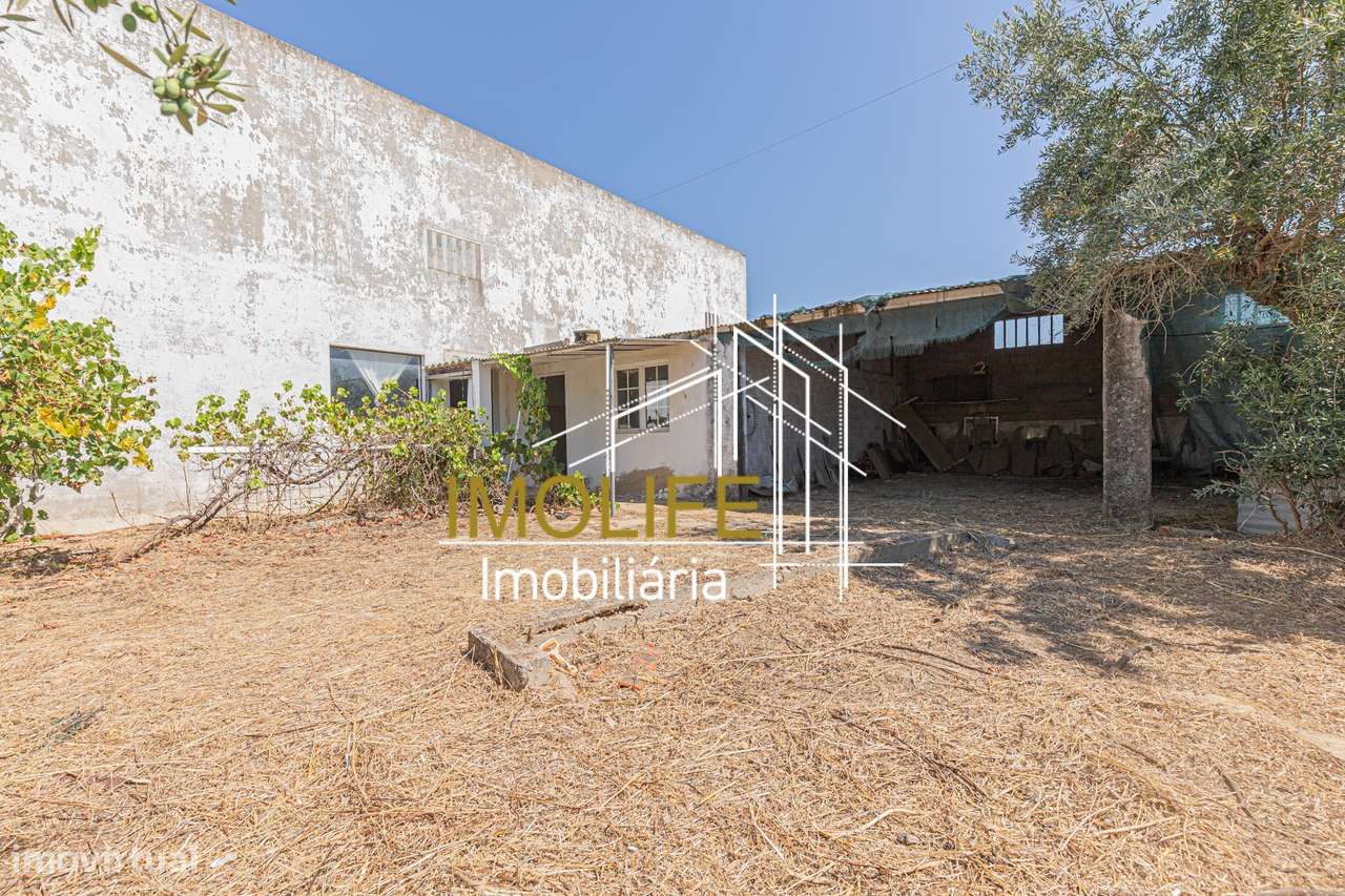 Armazém para venda em Cabeção-48