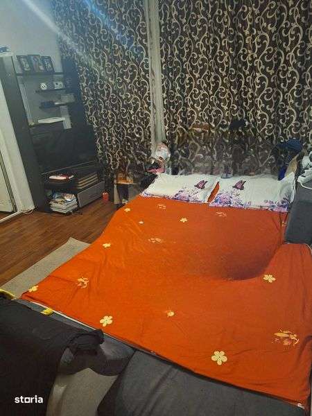 Vand apartament 3 camere - Imagine principală: 4/8