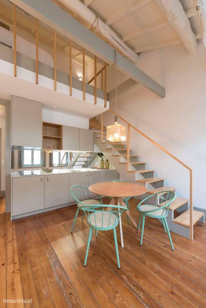 Estúdio - localizado em Santo Ildefonso Porto - Grande imagem: 2/13