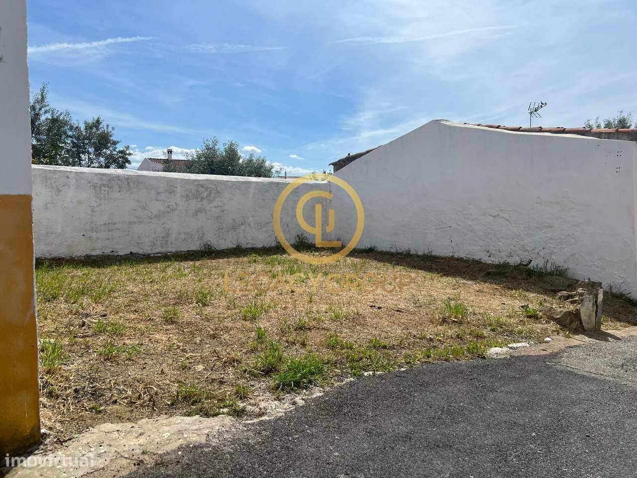 Apresentamos terreno Urbano em aldeia dos Fernandes.-3