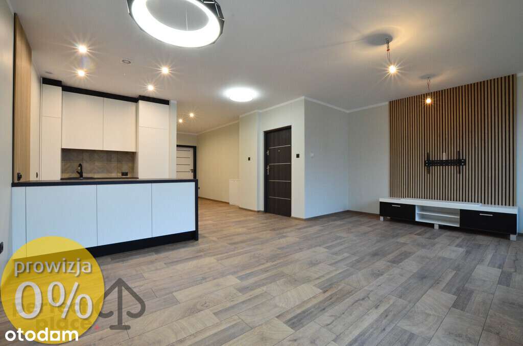 Bezczynszowy apartament w szeregówce_Kamionka-0