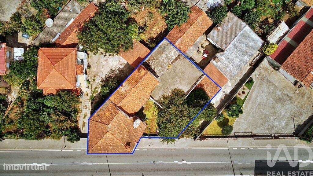 Moradia isolada T8 em Bougado de 270 m2 - Grande imagem: 2/40