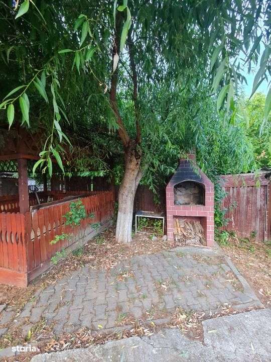 Casa Spatioasa 7 Camere / Teren 2000 mp /  Zona Peris - Imagine principală: 4/20