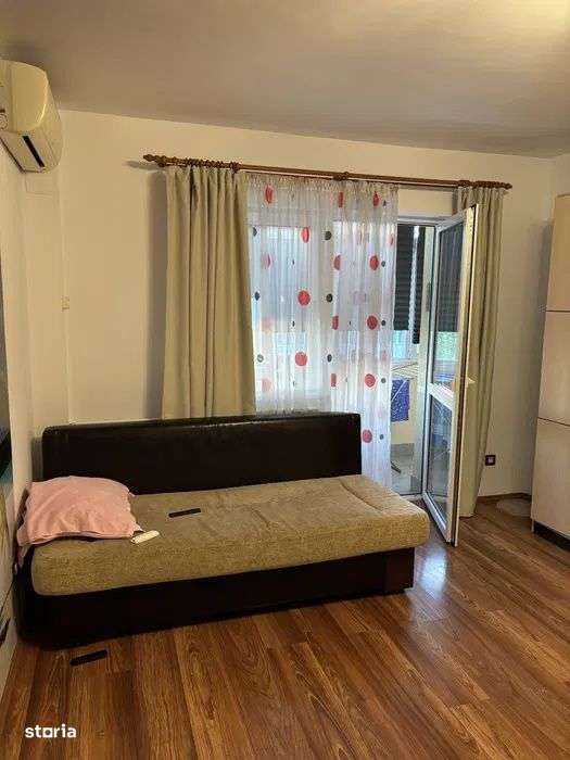 Garsoniera / Decomandata / Pet Friendly / Loc de parcare - Imagine principală: 3/8