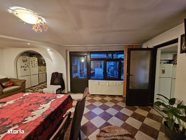 Laminorului I Casa de vanzare I Parter + Pod I 124 mp I Curte IParcare-4
