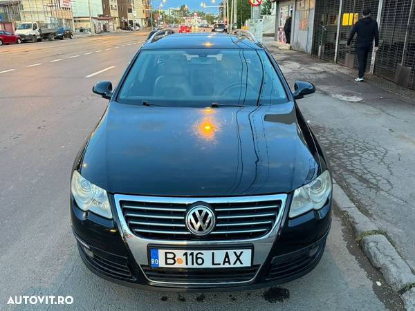 Volkswagen Passat Variant 2.0 TDI DPF DSG Highline - 3