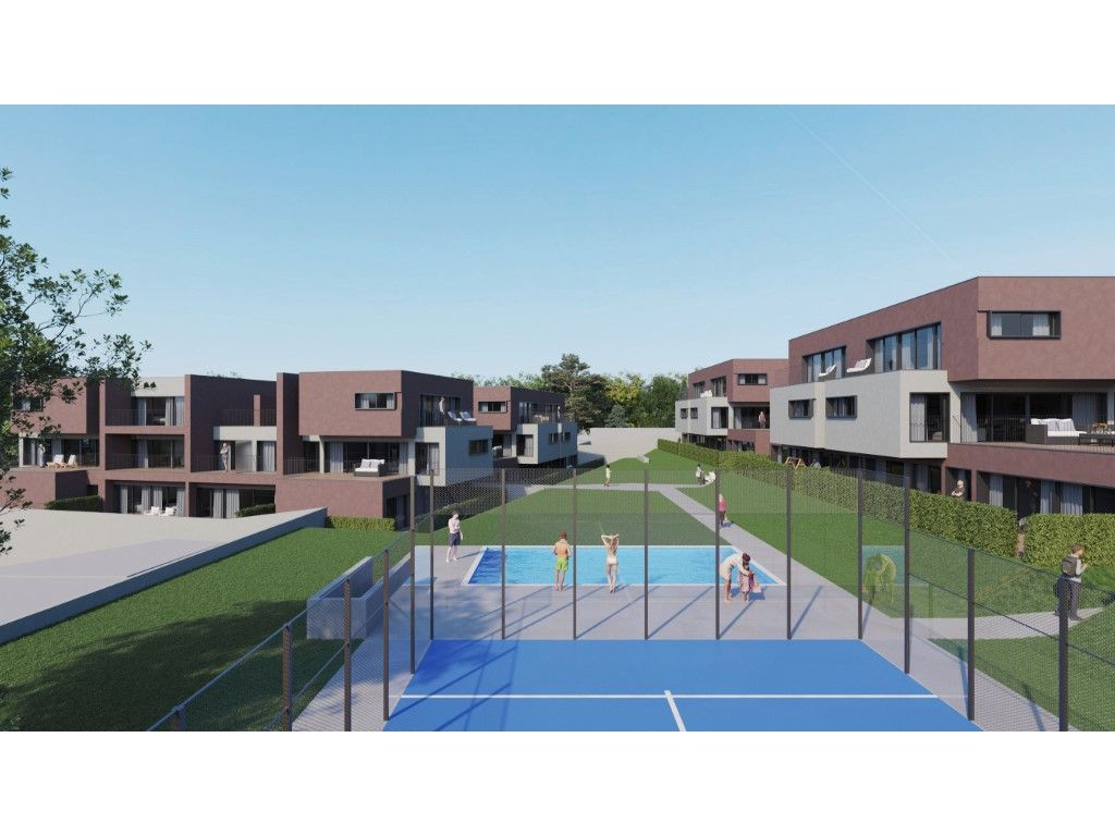 Apartamento T3 Duplex com jardim, piscina e campo de padel