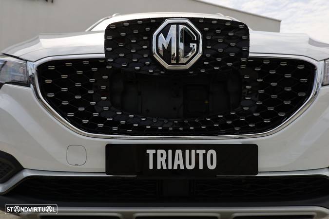 MG ZS 44.5 kWh Luxury - 2