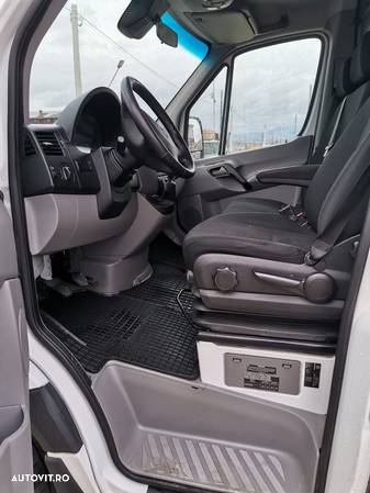 Mercedes-Benz Sprinter 313 CDI Mijlociu + Înalt An 2016 Climă Scaun pernă aer Talpă spate de urcare Stare impecabilă - 6