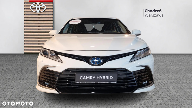 Toyota Camry - 8