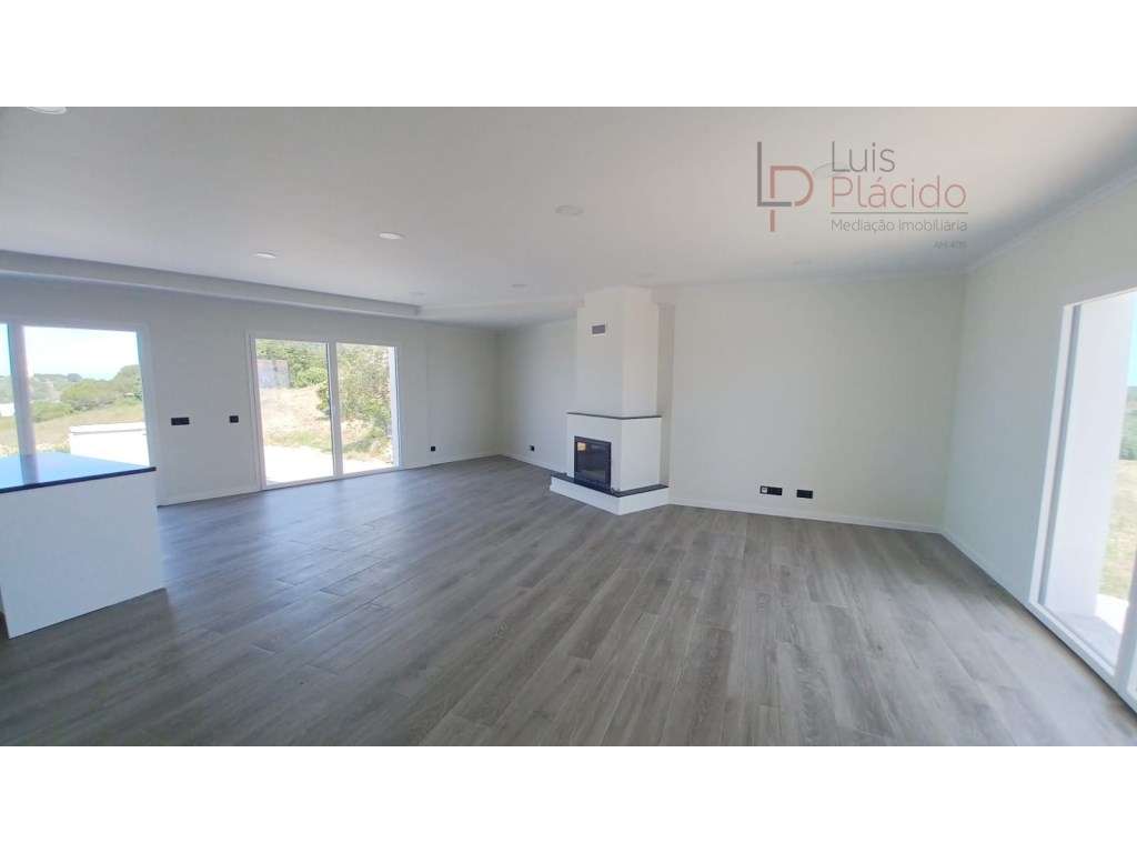 MORADIA T4 - SANTIAGO DO CACÉM-34