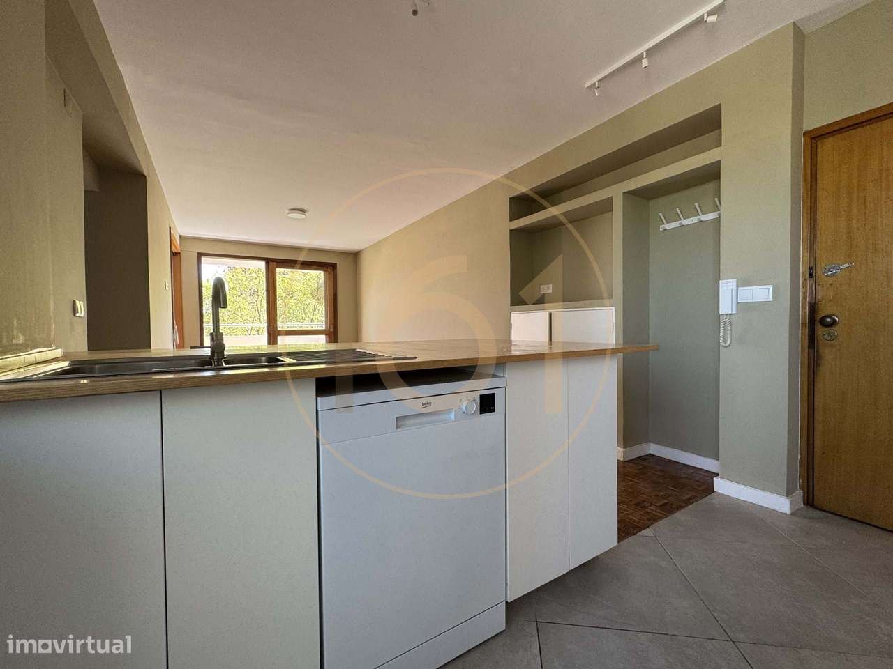 Apartamento T3 com varanda, para venda , no Porto-10