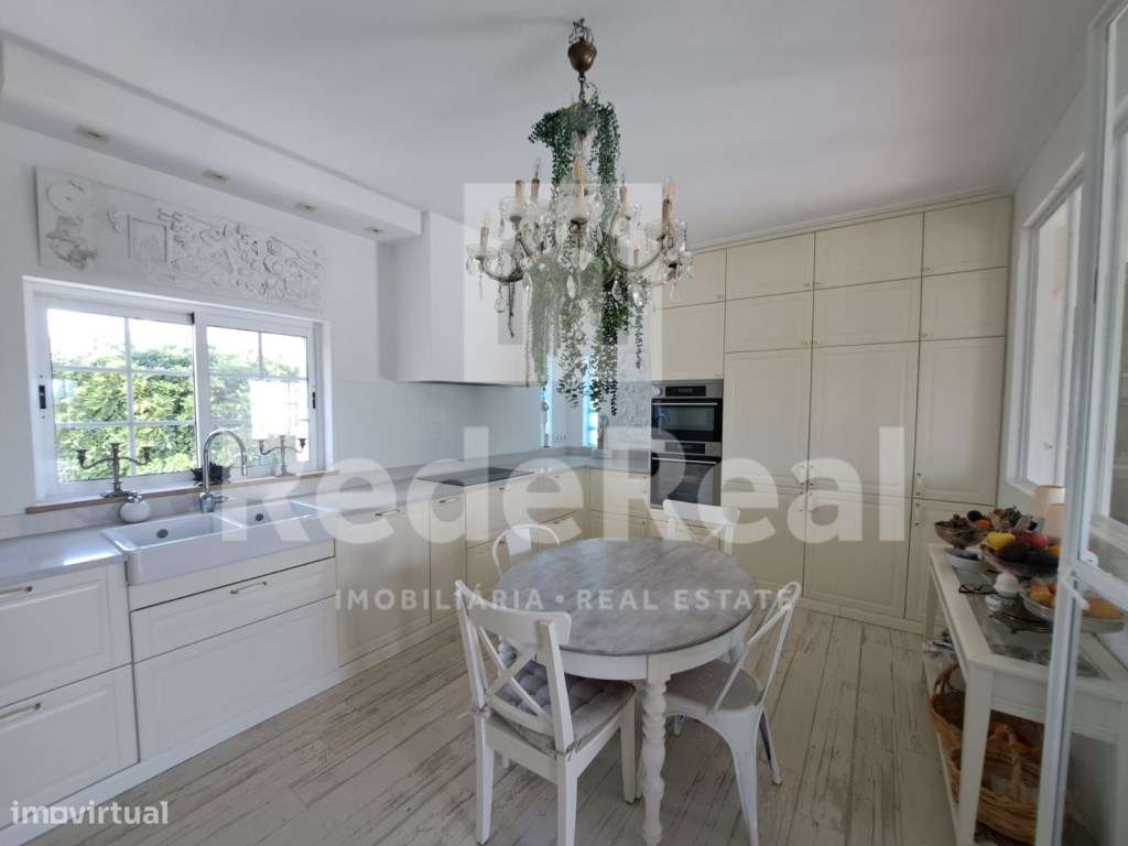 Moradia T5 c/ piscina e amplo terreno - Grande imagem: 5/38