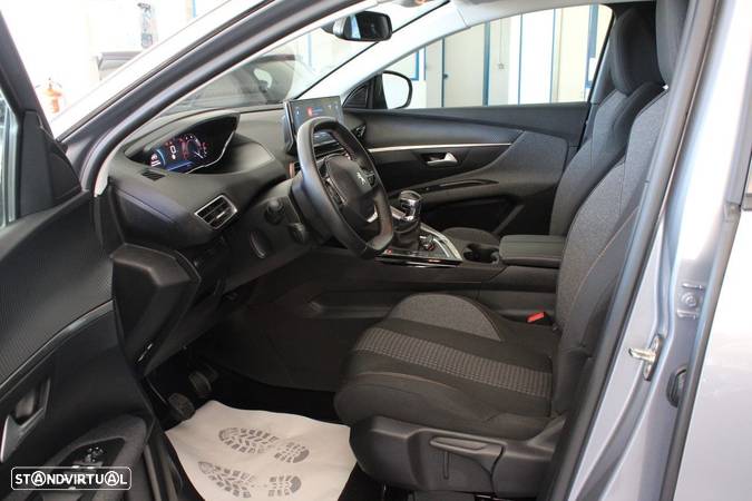 Peugeot 3008 1.2 PureTech Active - 6