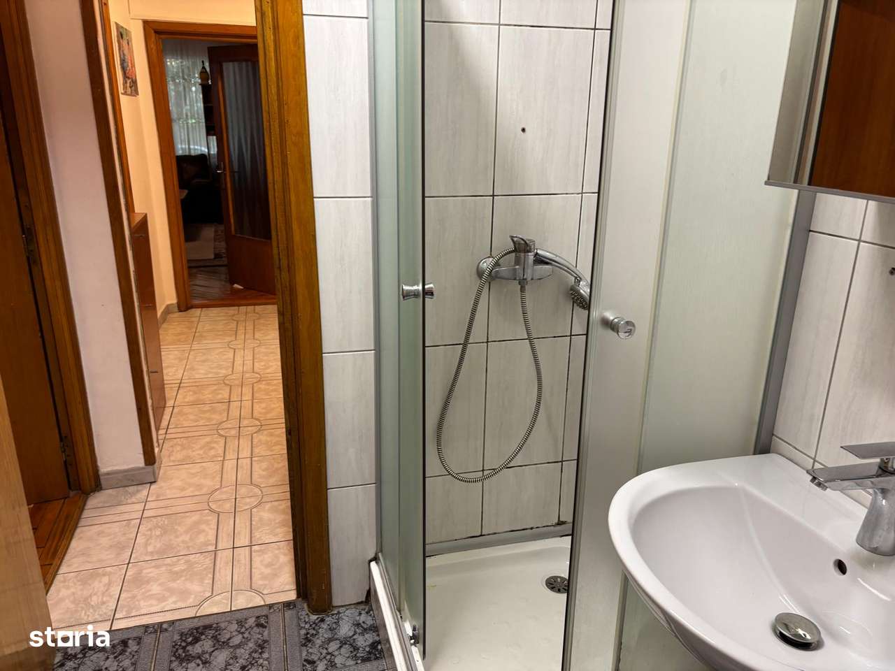 Preț de BLACK FRIDAY 4 camere Teiul Doamnei, zonă verde bloc anvelopat-9