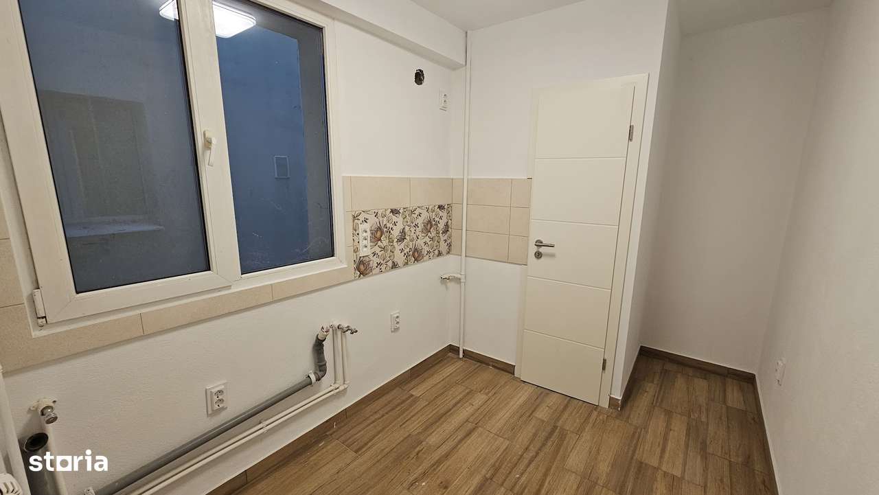 Vand apartament 2 camere renovat Eroii Revolutiei/ Cutitul de Argint-7