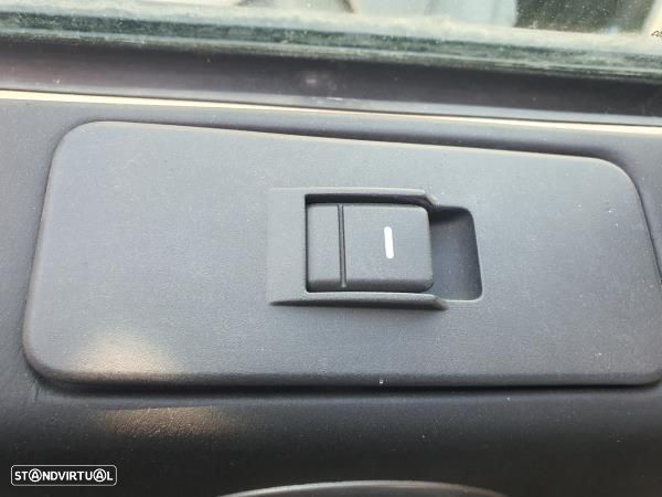 Interruptor Vidros Trás Dto Land Rover Discovery Iii (L319) - 1