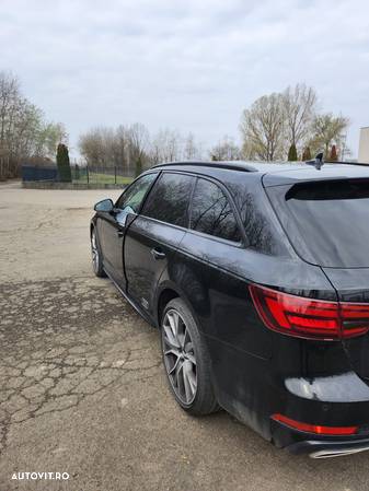 Audi A4 Avant 2.0 40 TFSI S tronic S Line - 3