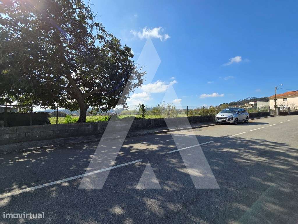Terreno em Romariz-5
