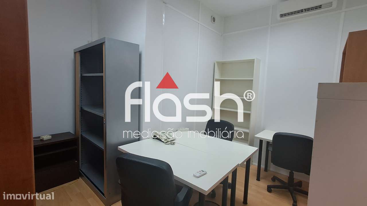 Arrendamento escritório em Linda-a-Velha - Grande imagem: 4/13