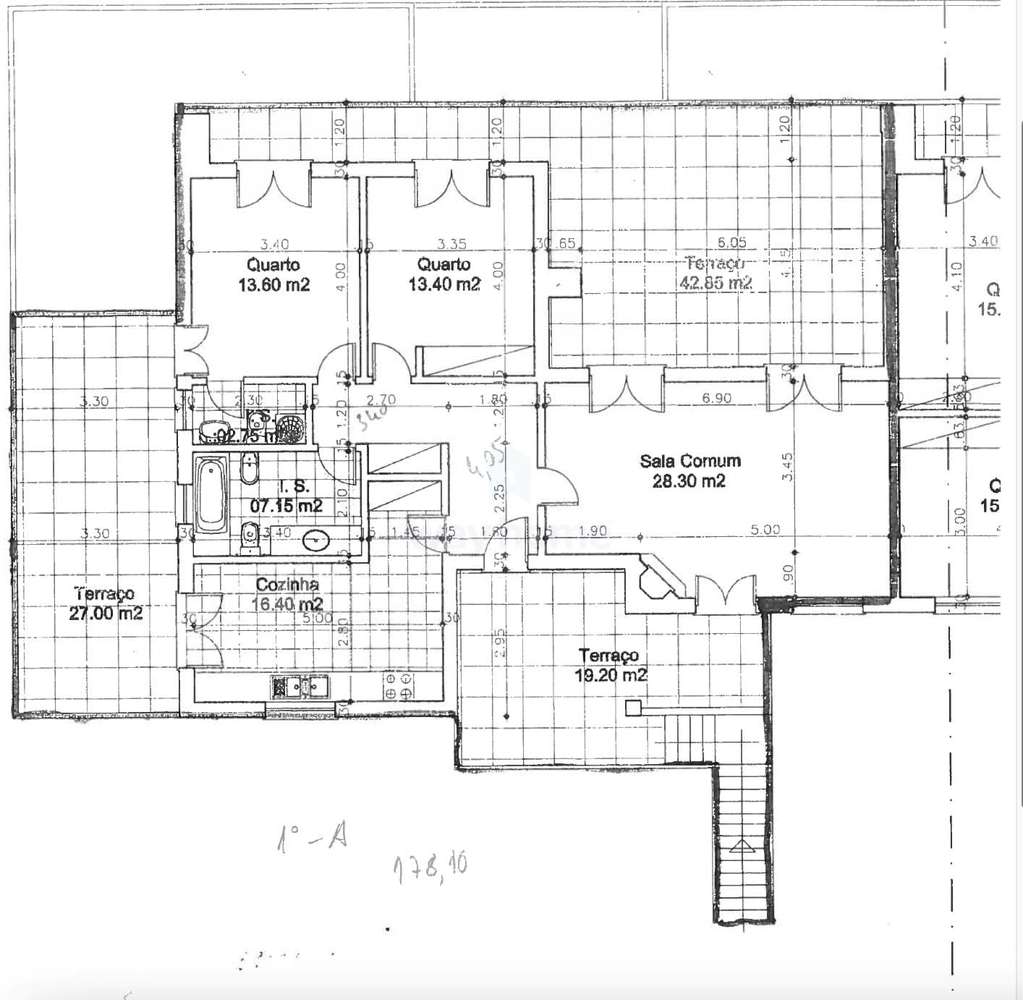 Apartamento T2 | Terraços | Garagem | Condomínio Privado | Manique-23