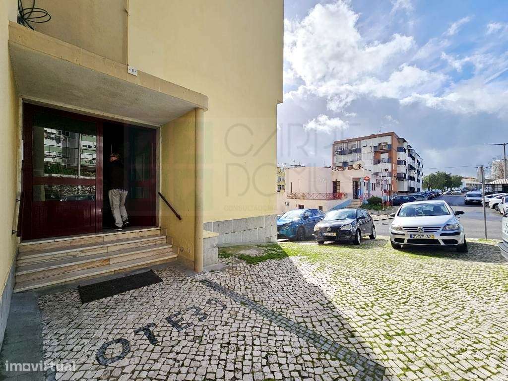 Espaçoso apartamento T3 na Ramada, Odivelas-45