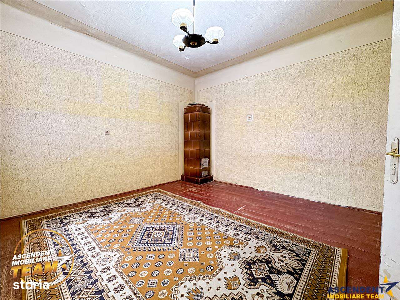 Casa individuala,cu valoare adaugata,pe2 unitati,facilitati locale,Sim - Imagine principală: 5/20