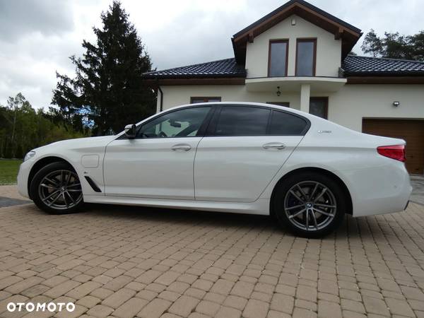 BMW Seria 5 530e iPerformance Sport Line sport - 34