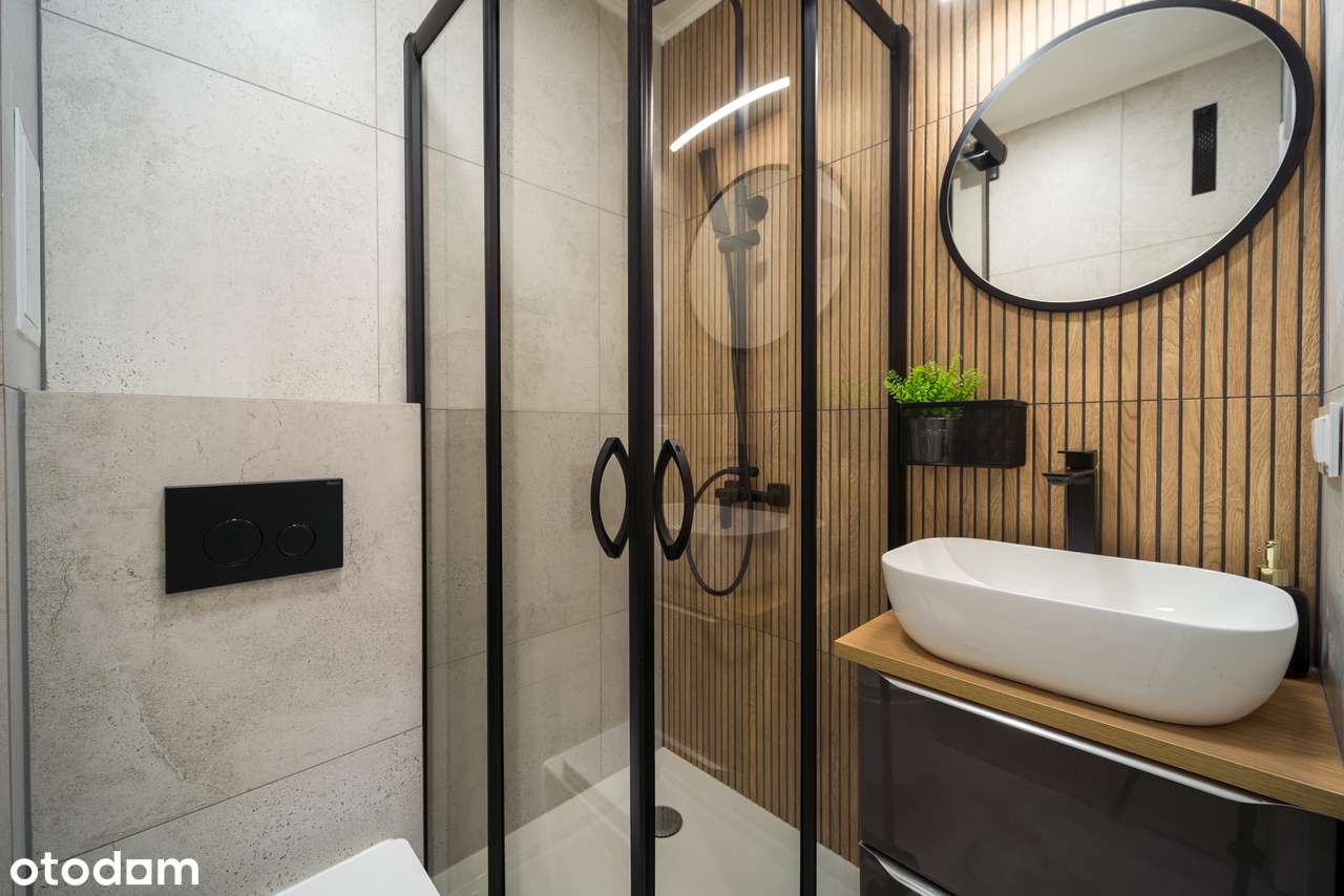 3 pokoje + garderoba - po remoncie - super cena! Zamieszkaj od razu!-11