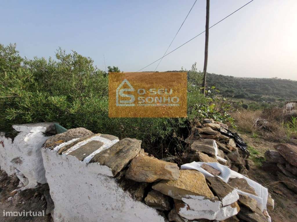 Casa Antiga para recuperar perto de São Brás de Alportel-8