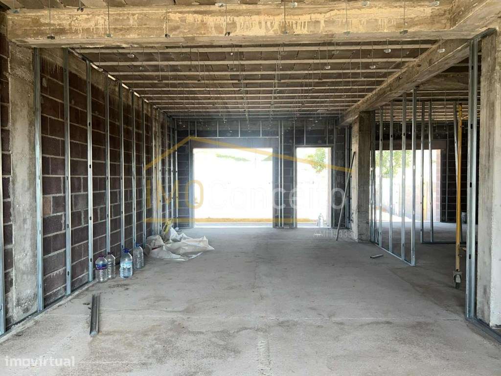 Moradia T4| Novo| | Garagem| Seiça| Ourem - Grande imagem: 3/27