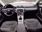 Volkswagen Passat 2.0 TDI Comfortline - 8