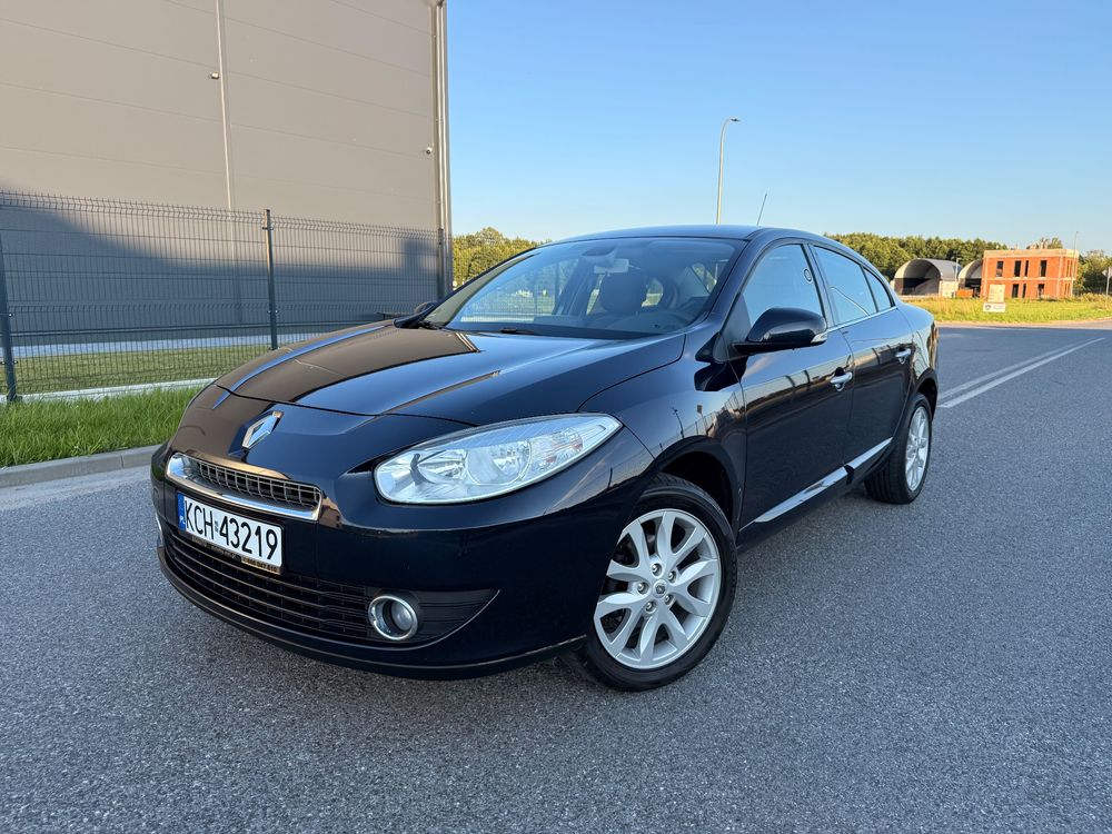 Renault Fluence (SM3) 2.0 16V Privilege 2011