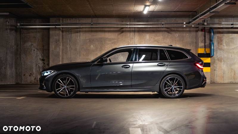 BMW Seria 3 320d xDrive MHEV Luxury Line - 6