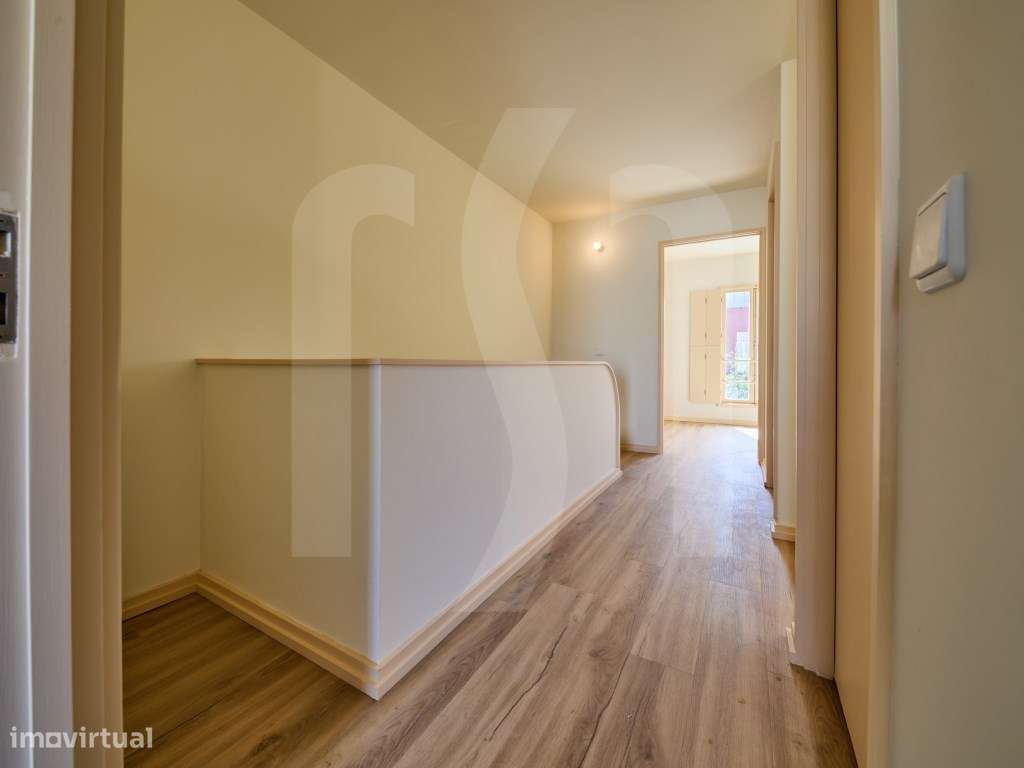 Arrendamento apartamento T5 Duplex | Porto-2