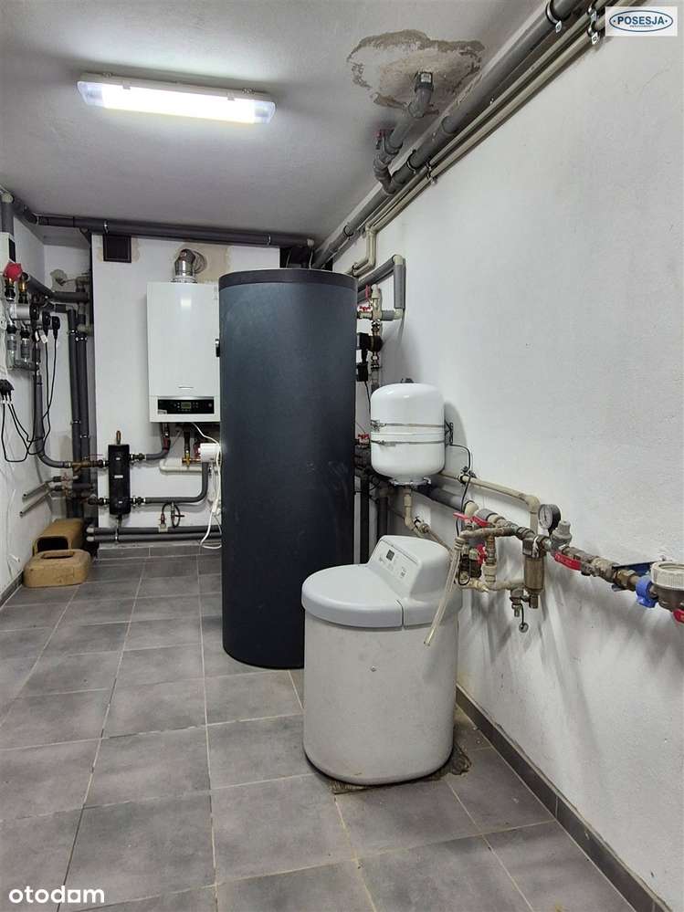 Dom przy lesie z dużym tarasem-19