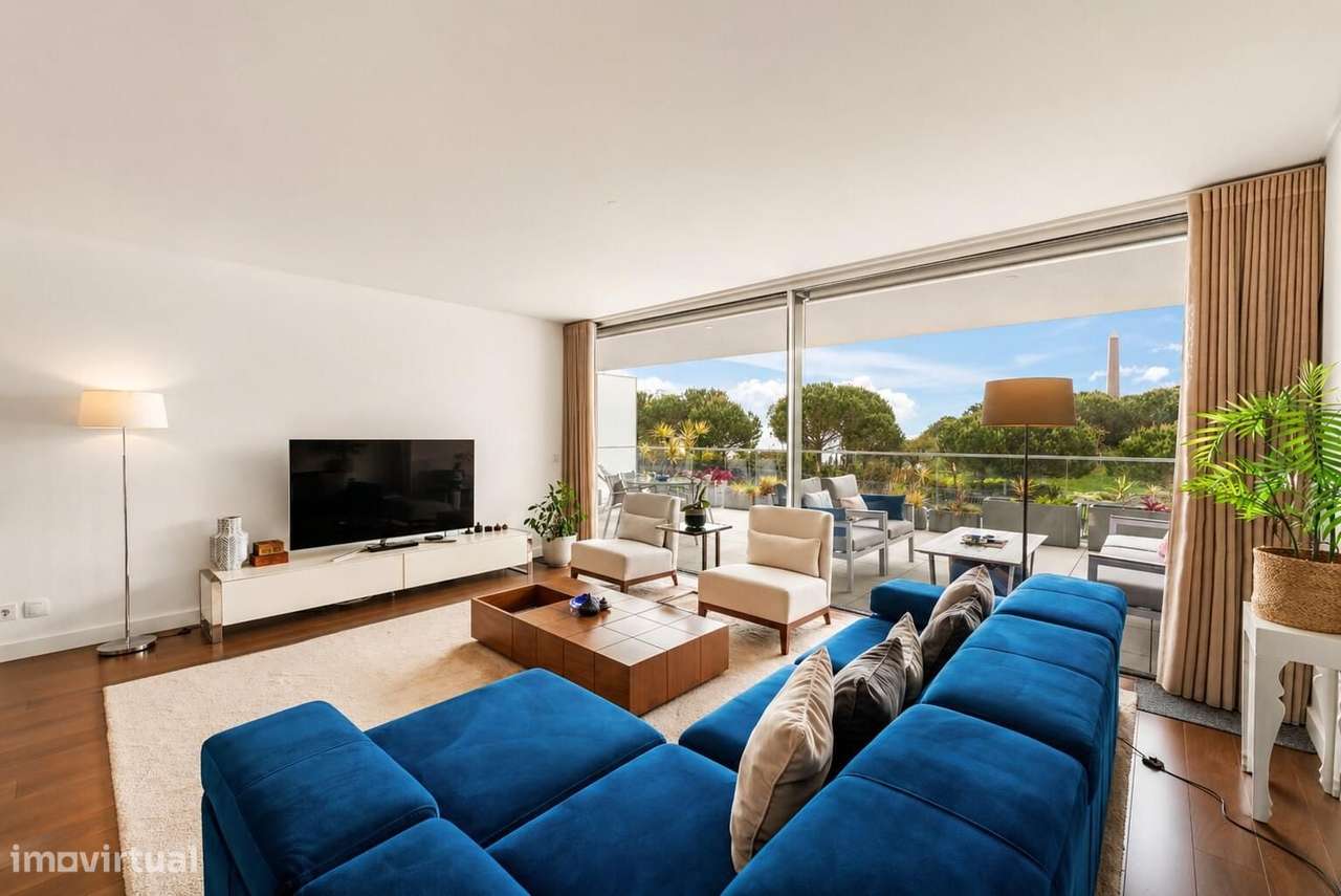 Apartamento T3 Com Piscina Parque Dos Poetas Oeiras