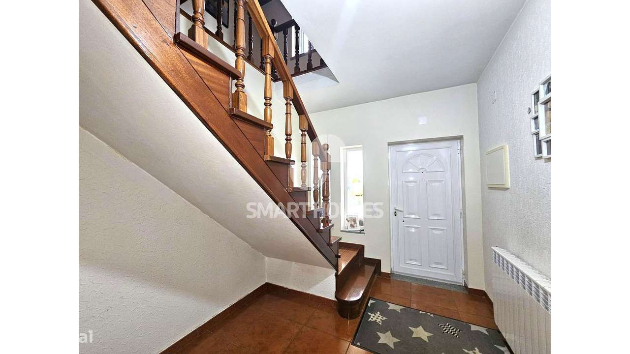 Moradia T4 Poços c/ terreno-12