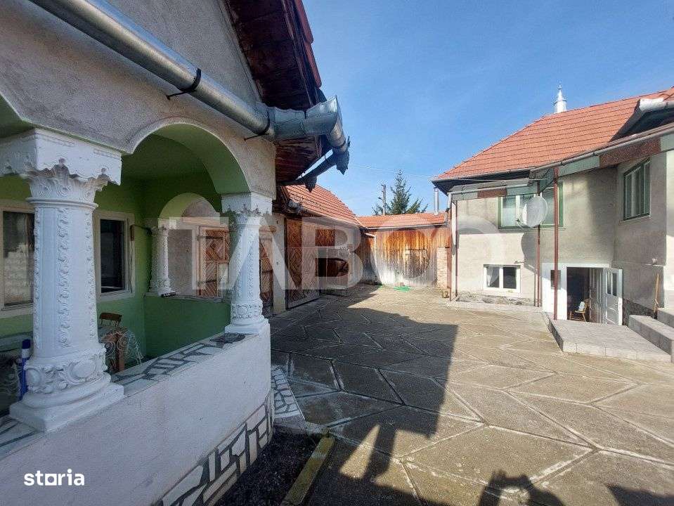 Casa individuala de vanzare cu teren de 1108 mp in Sacel Sibiu-8