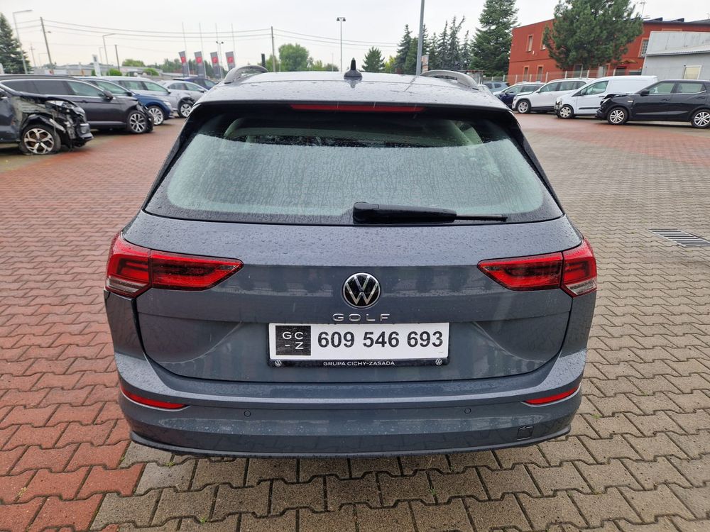 Volkswagen Golf VIII (2020-) 2.0 TDI Life 2023