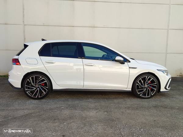 VW Golf 2.0 TDI SCR DSG GTD - 3