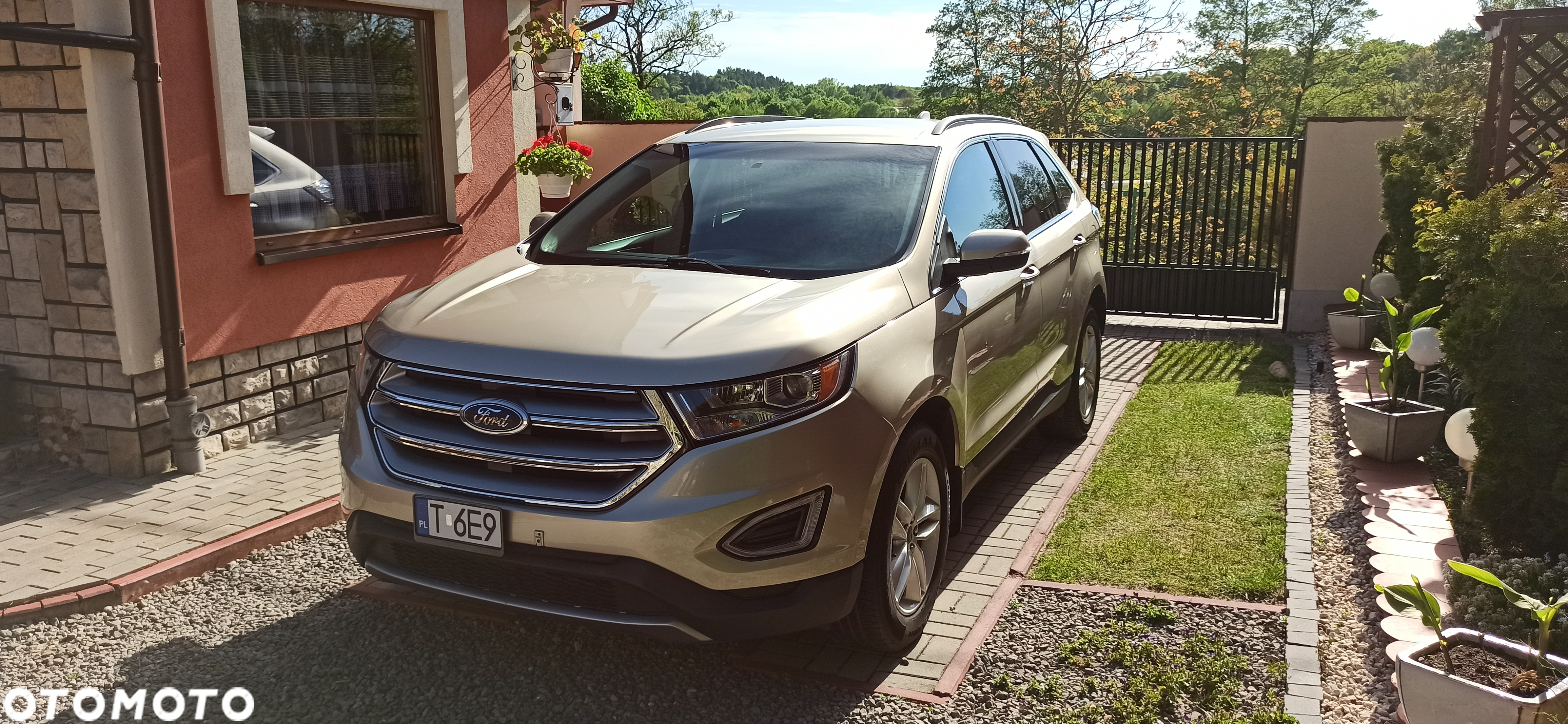 Ford EDGE - 12