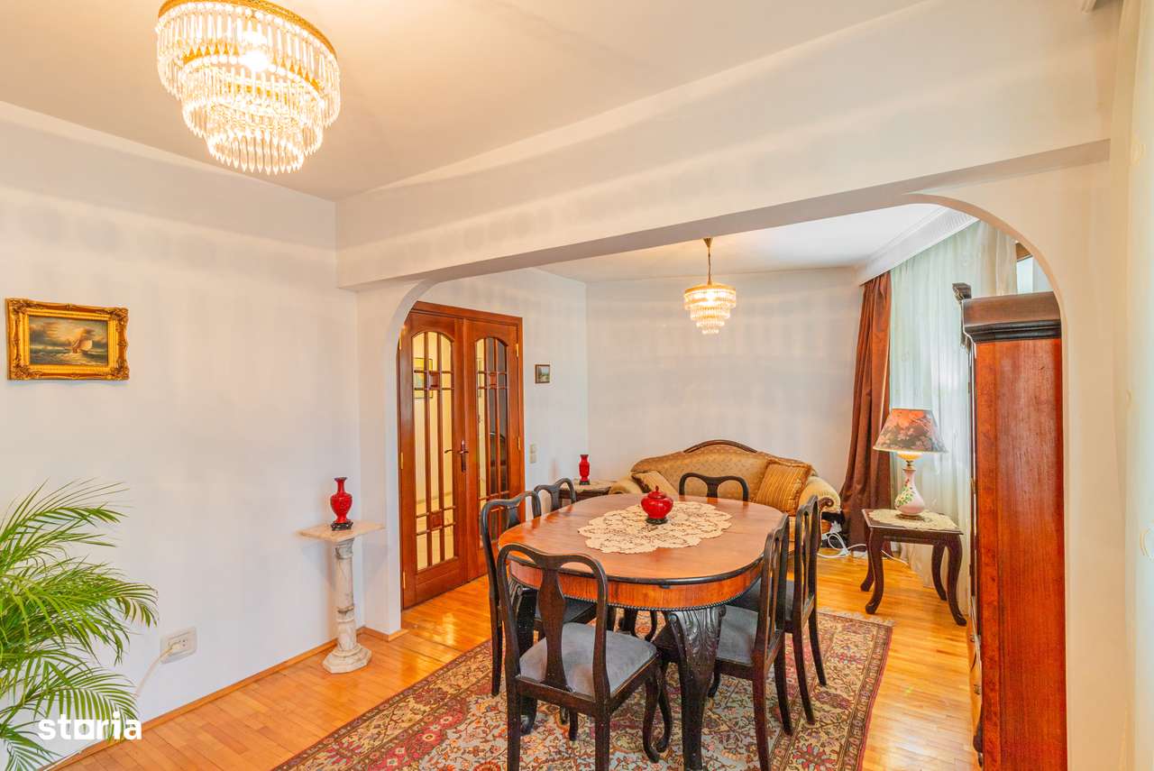 Tineretului metrou, Piata Norilor, ap. 4 camere.-3