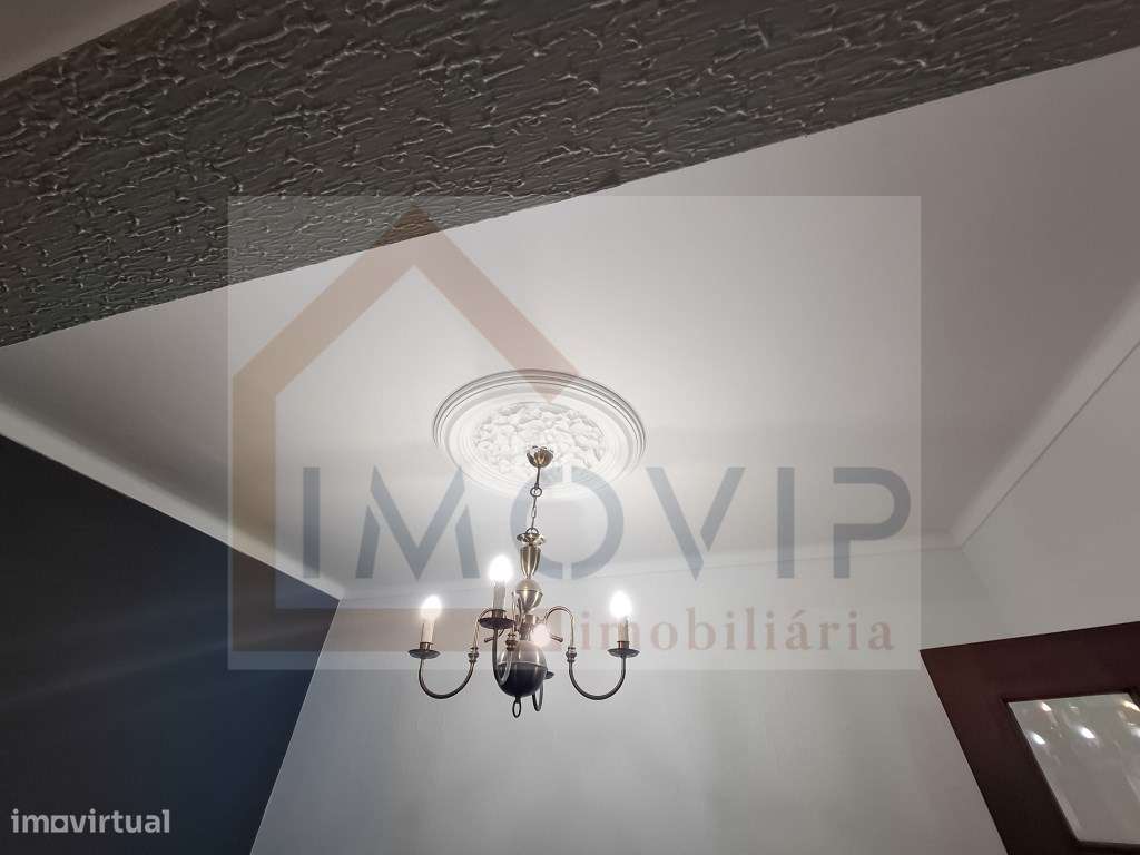 Apartamento T3 com terraço no Montijo (centro)-9