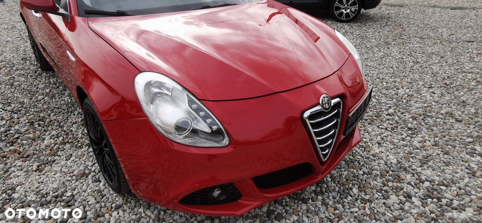 Alfa Romeo Giulietta - 14