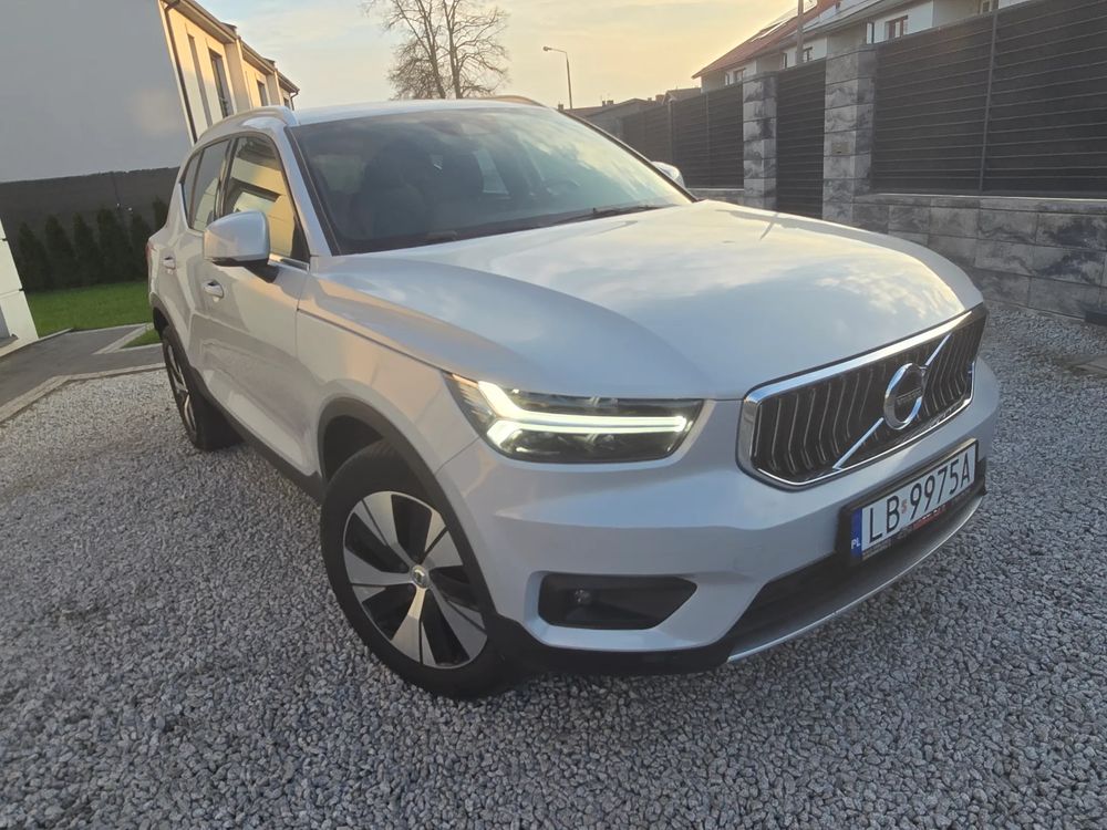 Volvo XC40 T4 Plug-In Hybrid Core 2021