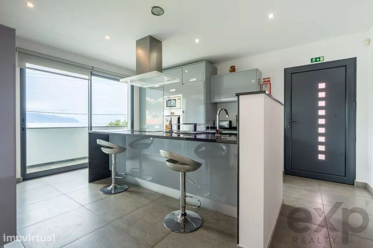 ILHA DA MADEIRA, MORADIA MODERNA, VISTA INCRÍVEL PARA O MAR - Grande imagem: 5/38