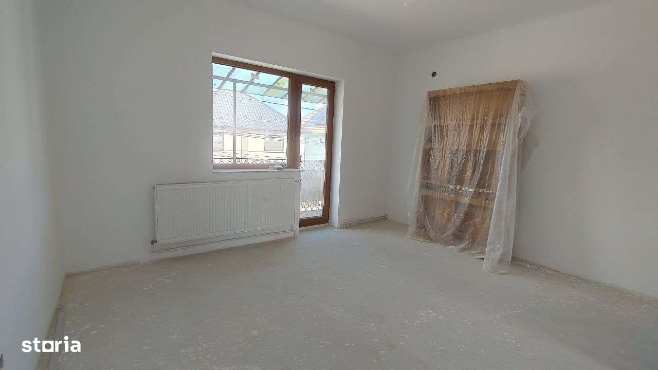 Casa Solida S+P+E / Constructie din Caramida, 669mp Teren - Titulescu-1