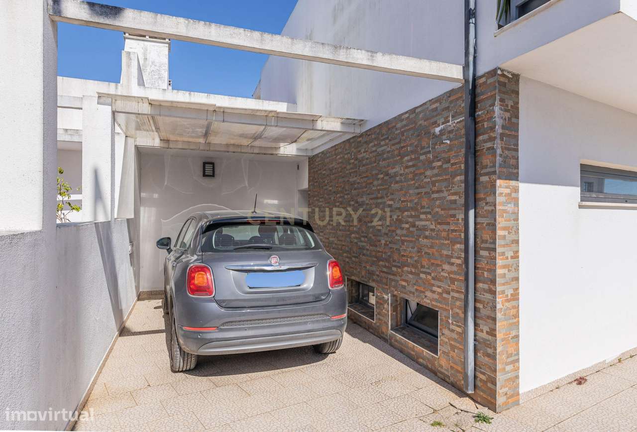 Moradia Moderna T4 em São Domingos de Rana, Cascais-42